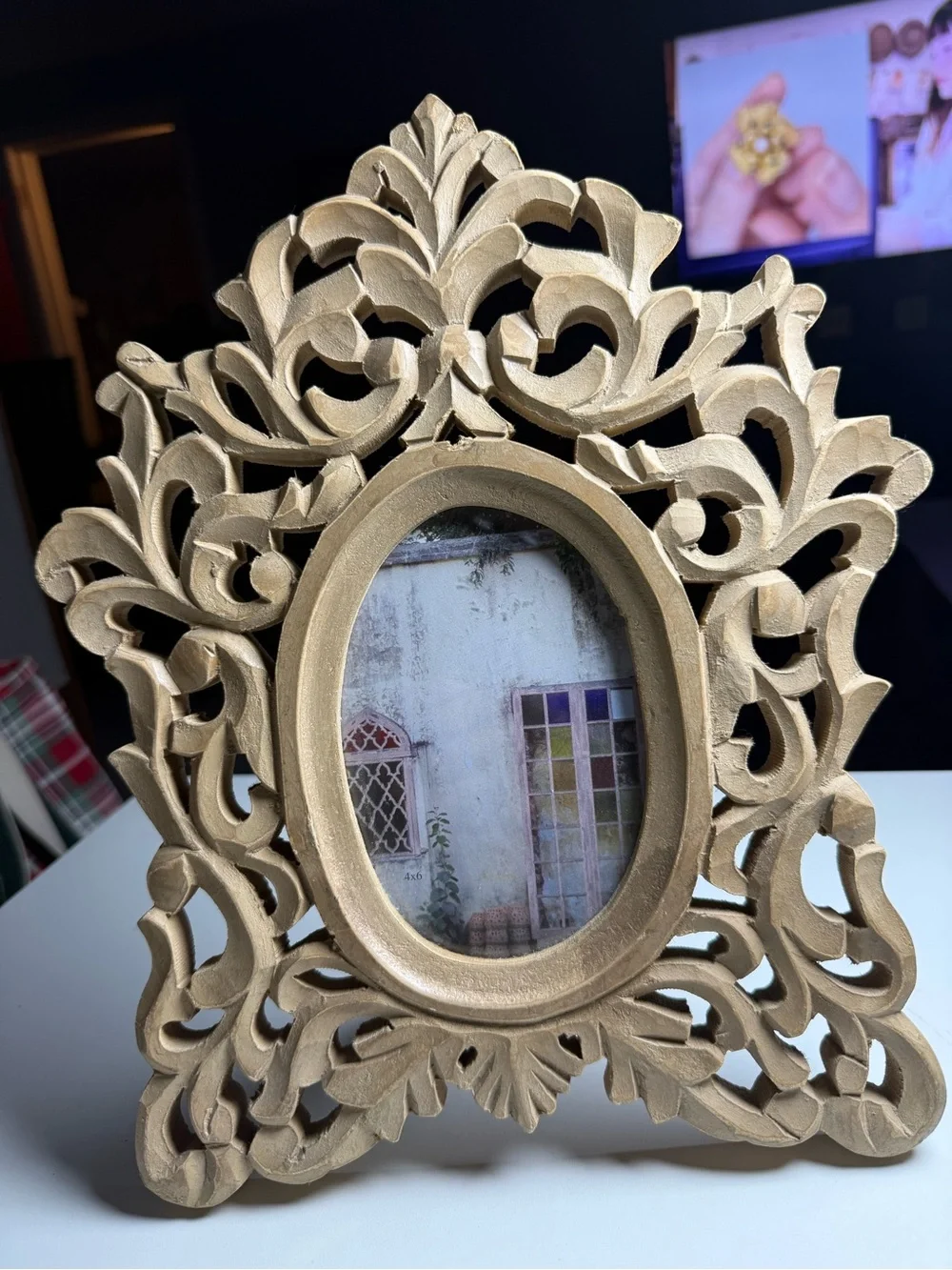 Ornate Gold Carved Oval Picture Frame - Home Accents